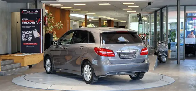 Mercedes-Benz B-Class view 6