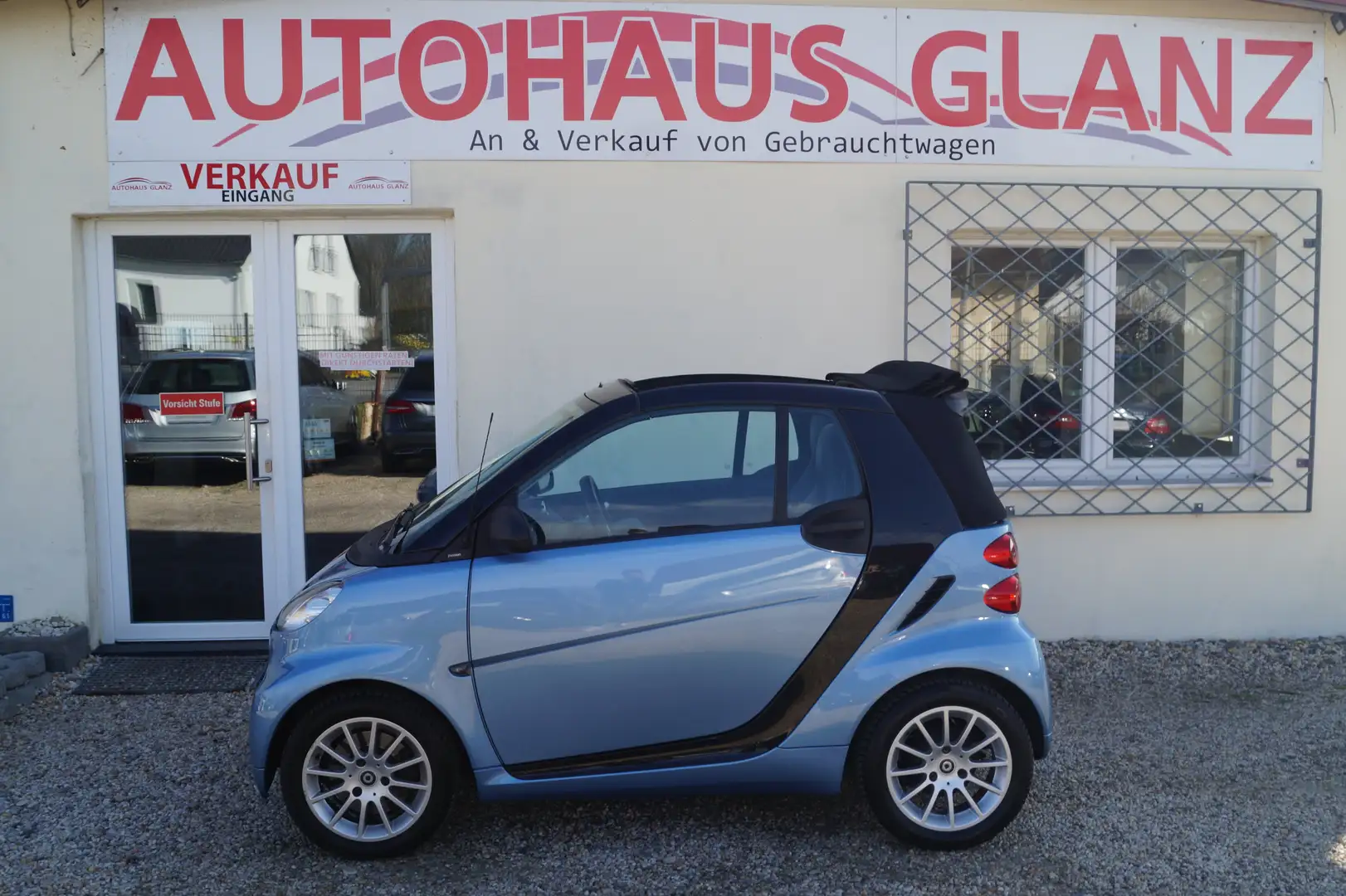 smart forTwo CDI 40kW Cabrio*Leder*Klima Schwarz - 2