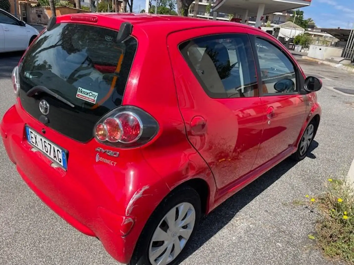 Toyota Aygo Aygo 5p 1.0 Lounge connect m-mt Rosso - 2