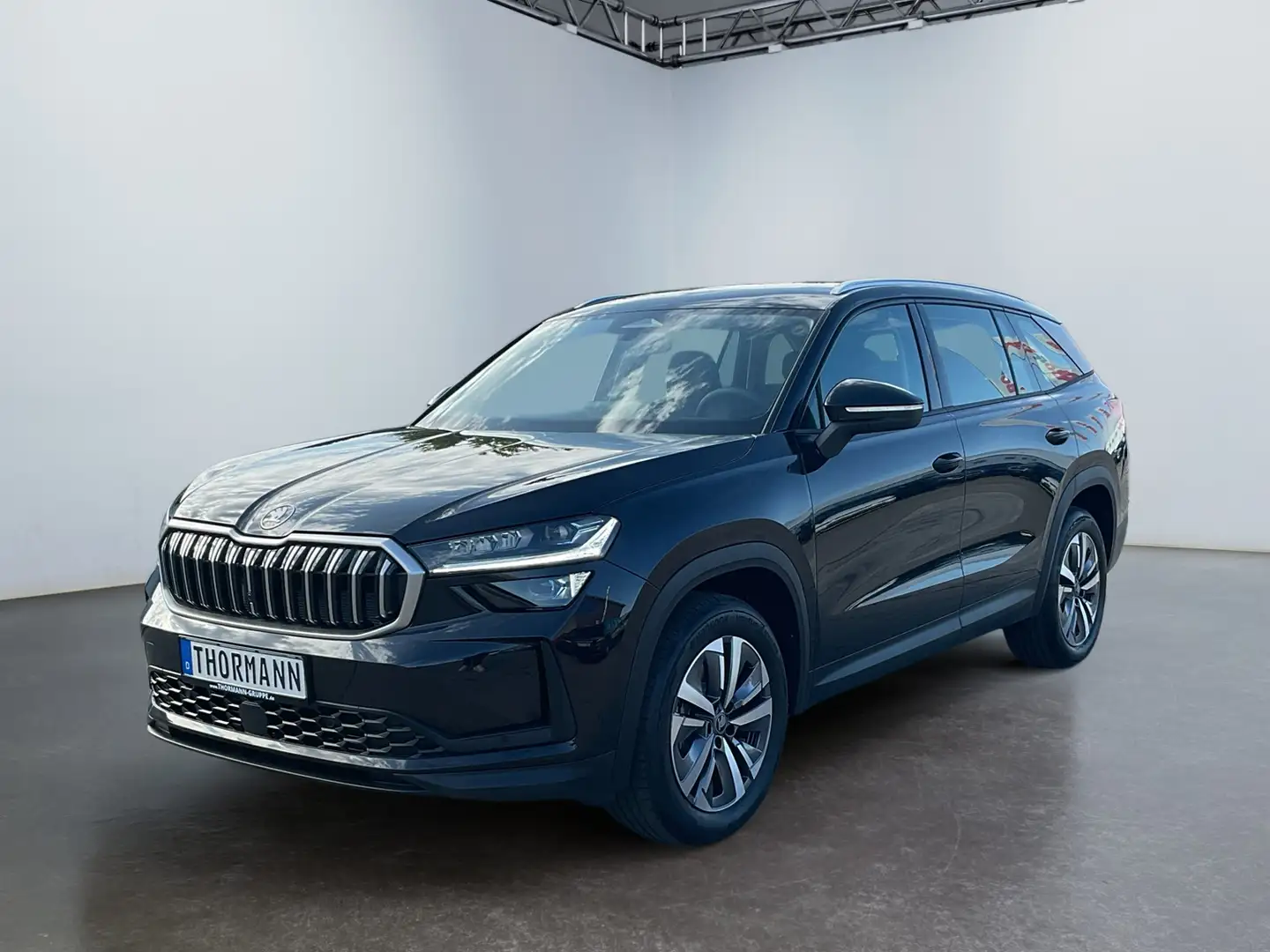 Skoda Kodiaq Selection 2.0 TDI 4x4 DSG Kamera AHK ACC Schwarz - 2