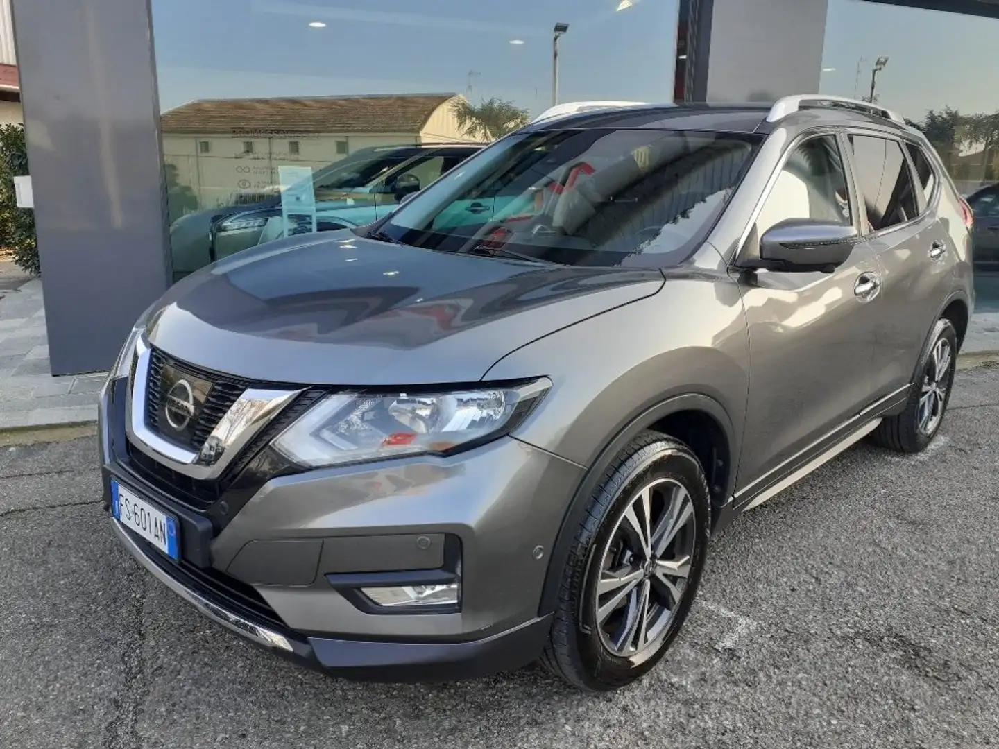 Nissan X-Trail 1.6 dCi 4X4 N-Connecta AUTOCARRO N1 - 2