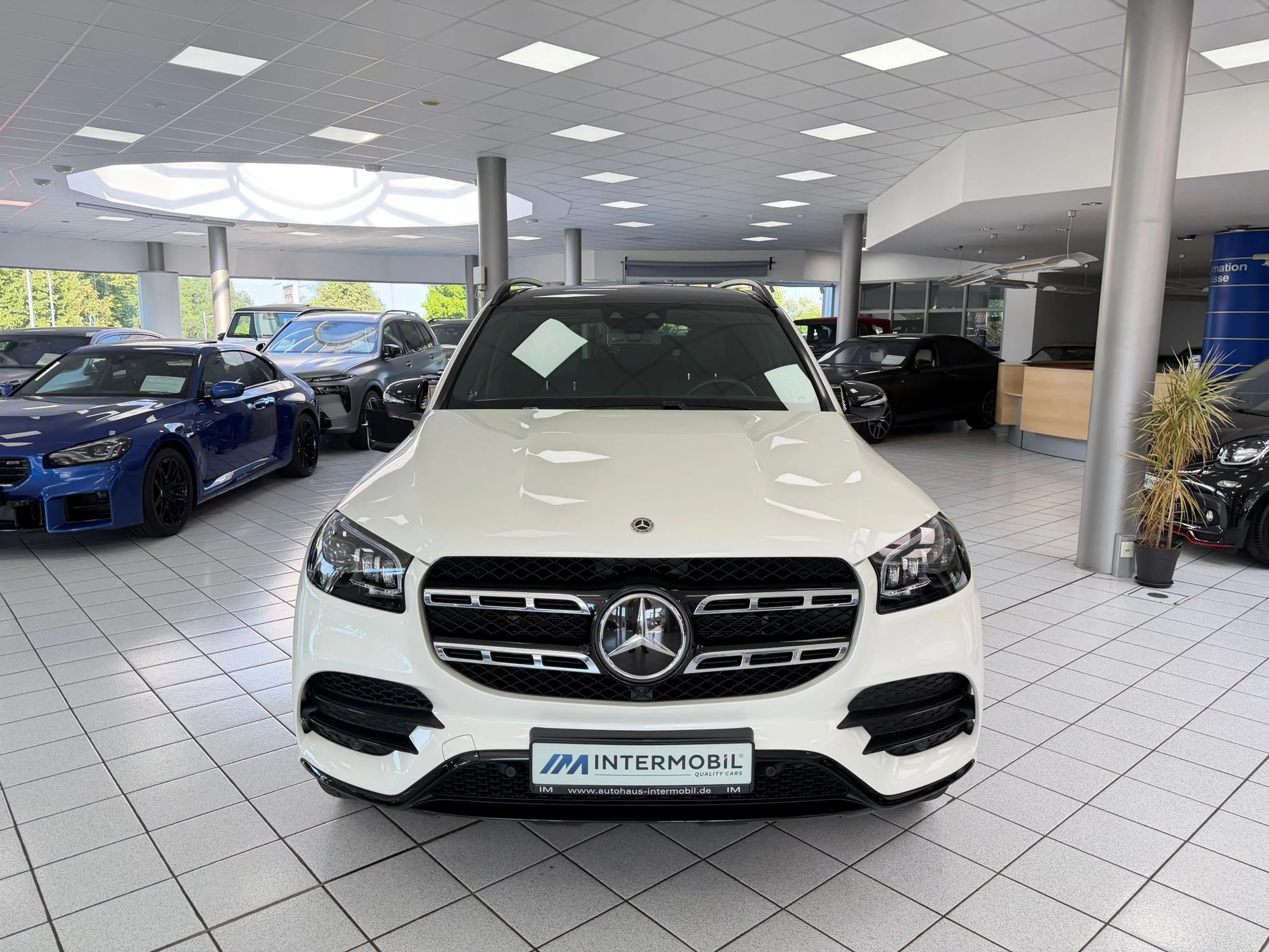 Mercedes-Benz GLS 450 4M*AMG*EXCL*AIRM*PANO*SOFT*DISTR*HUD*360 — photo 2