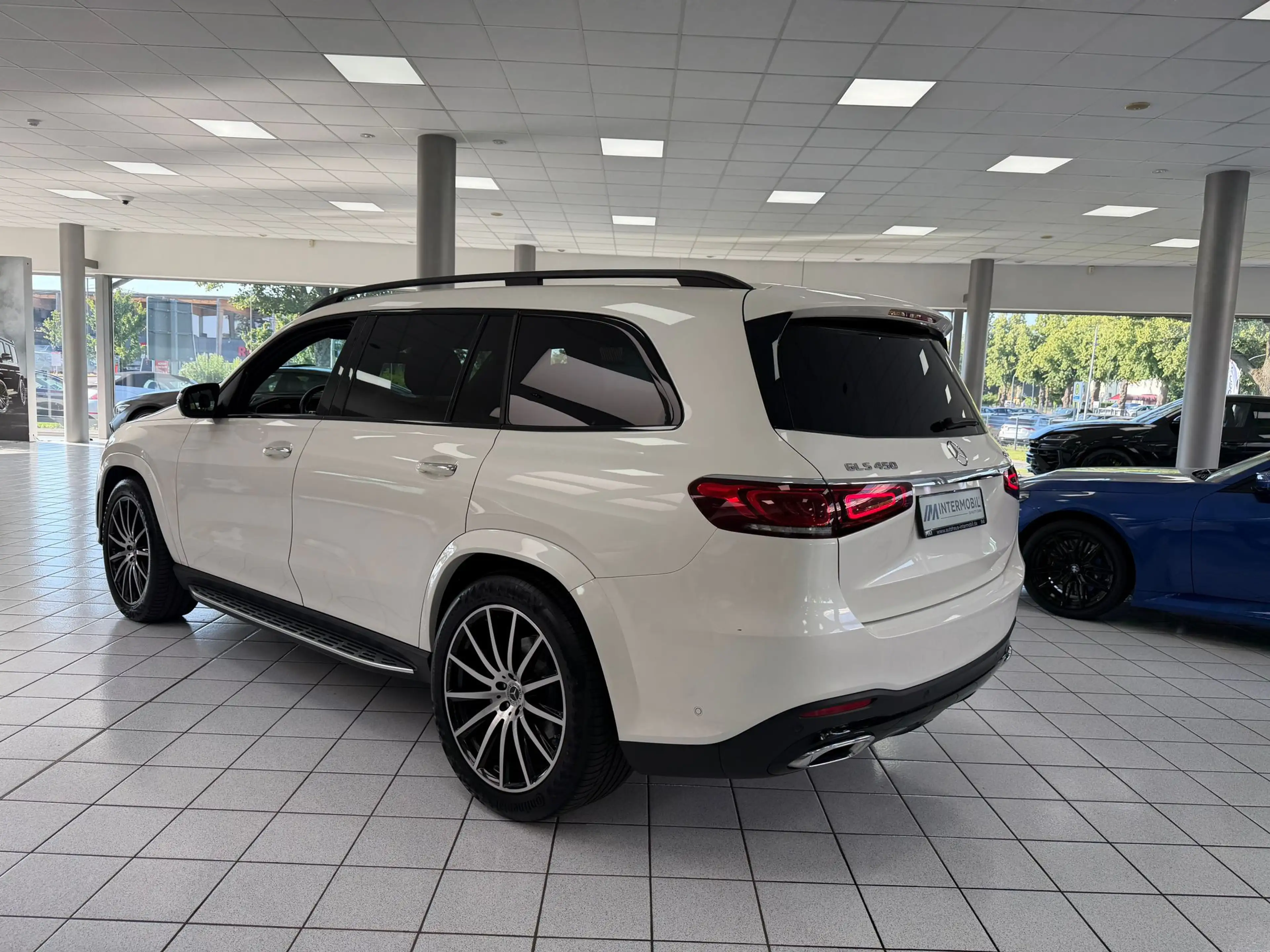 Mercedes-Benz GLS 450 4M*AMG*EXCL*AIRM*PANO*SOFT*DISTR*HUD*360 — photo 6