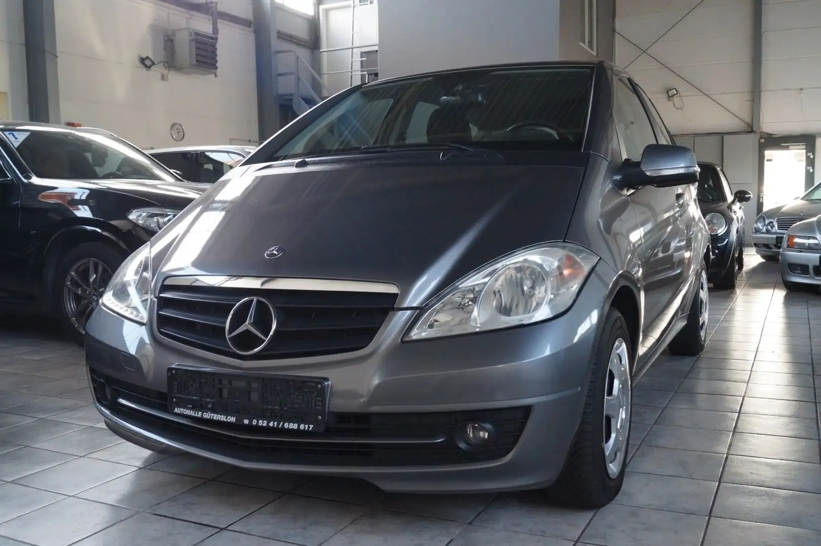 Mercedes-Benz A 160 Blue Efficiency*AHK*Klima* Gris - 1