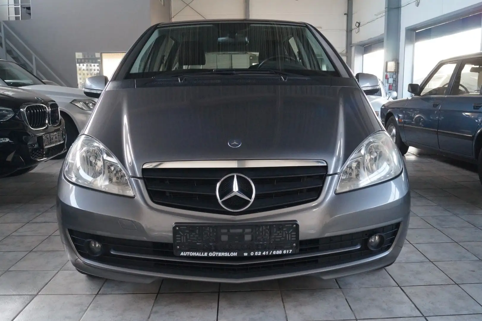 Mercedes-Benz A 160 Blue Efficiency*AHK*Klima* Gris - 2