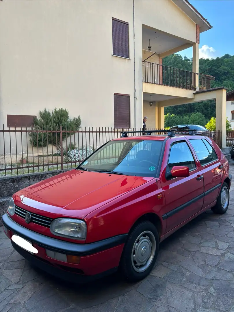 Volkswagen Golf 5p 1.6 Europe - 1