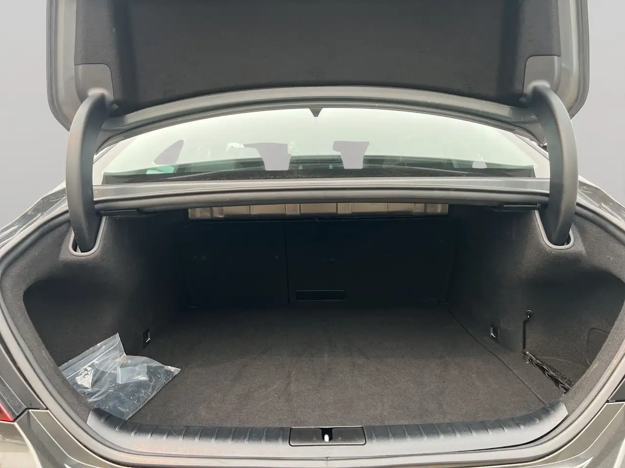Genesis G70 снимка Genesis G70