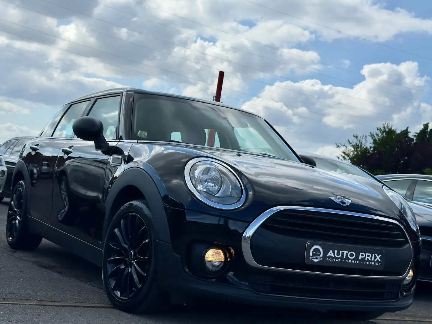 MINI One Clubman 1.5 Navi Front Assist Clim Auto Cruise Carnet Noir - 2