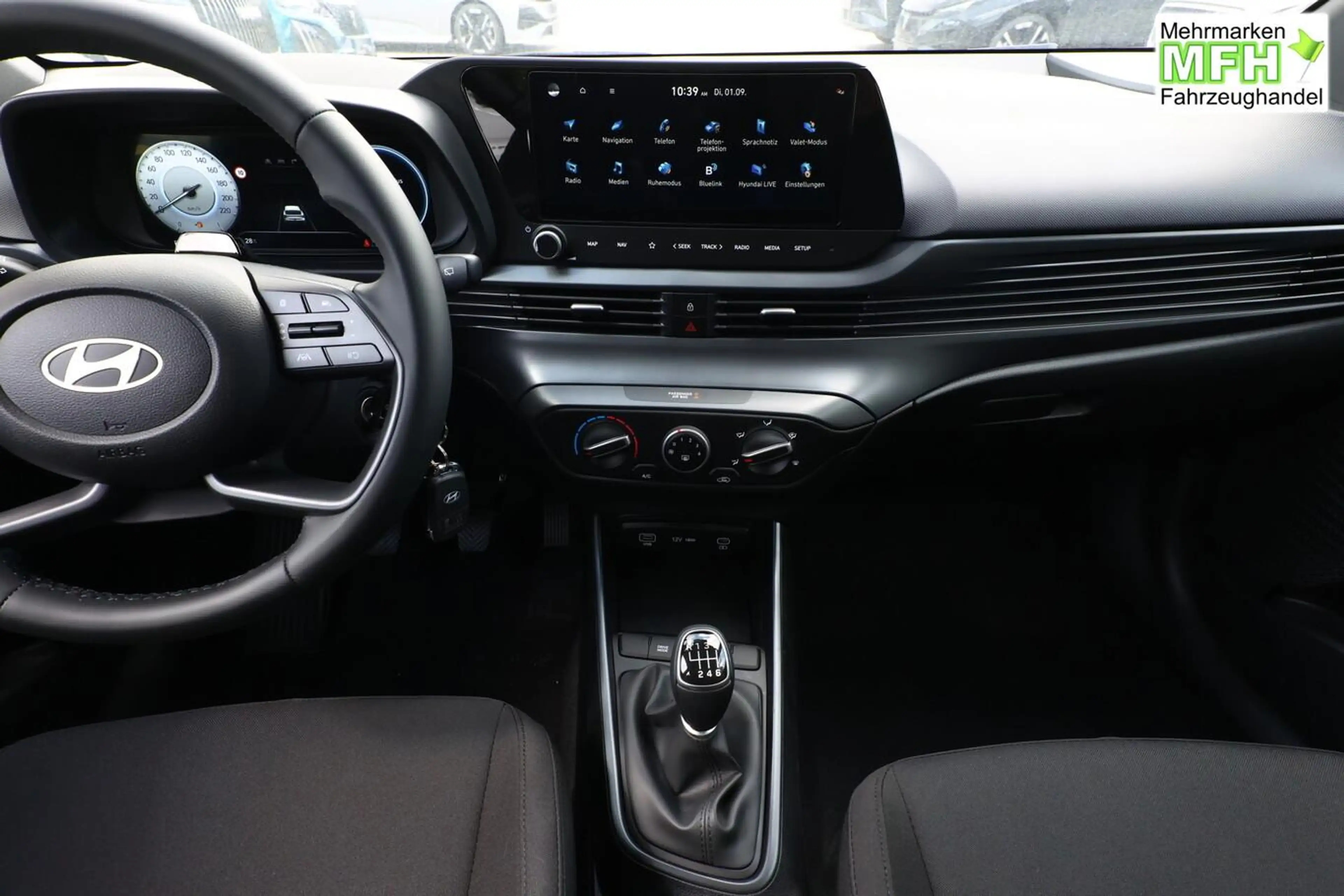 Hyundai i20 Blackline Blackl Nav CarPlay 16Z StyleP Temp Ka... — photo 7