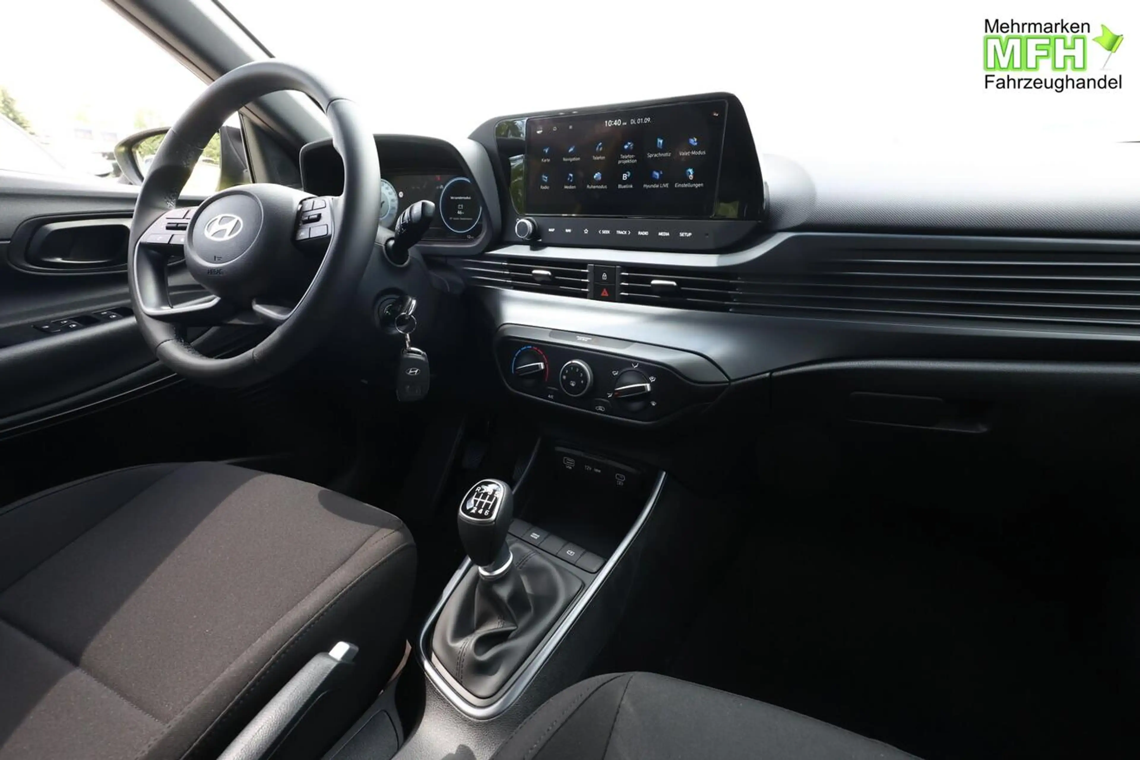 Hyundai i20 Blackline Blackl Nav CarPlay 16Z StyleP Temp Ka... — photo 8