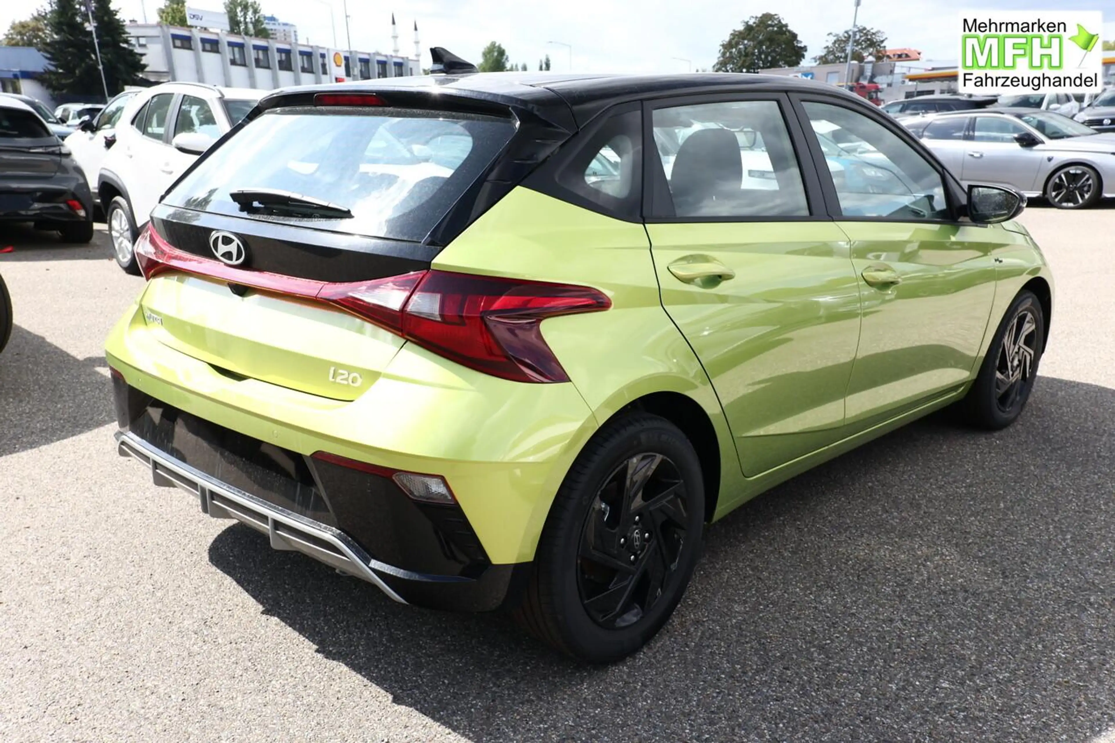 Hyundai i20 Blackline Blackl Nav CarPlay 16Z StyleP Temp Ka... — photo 2
