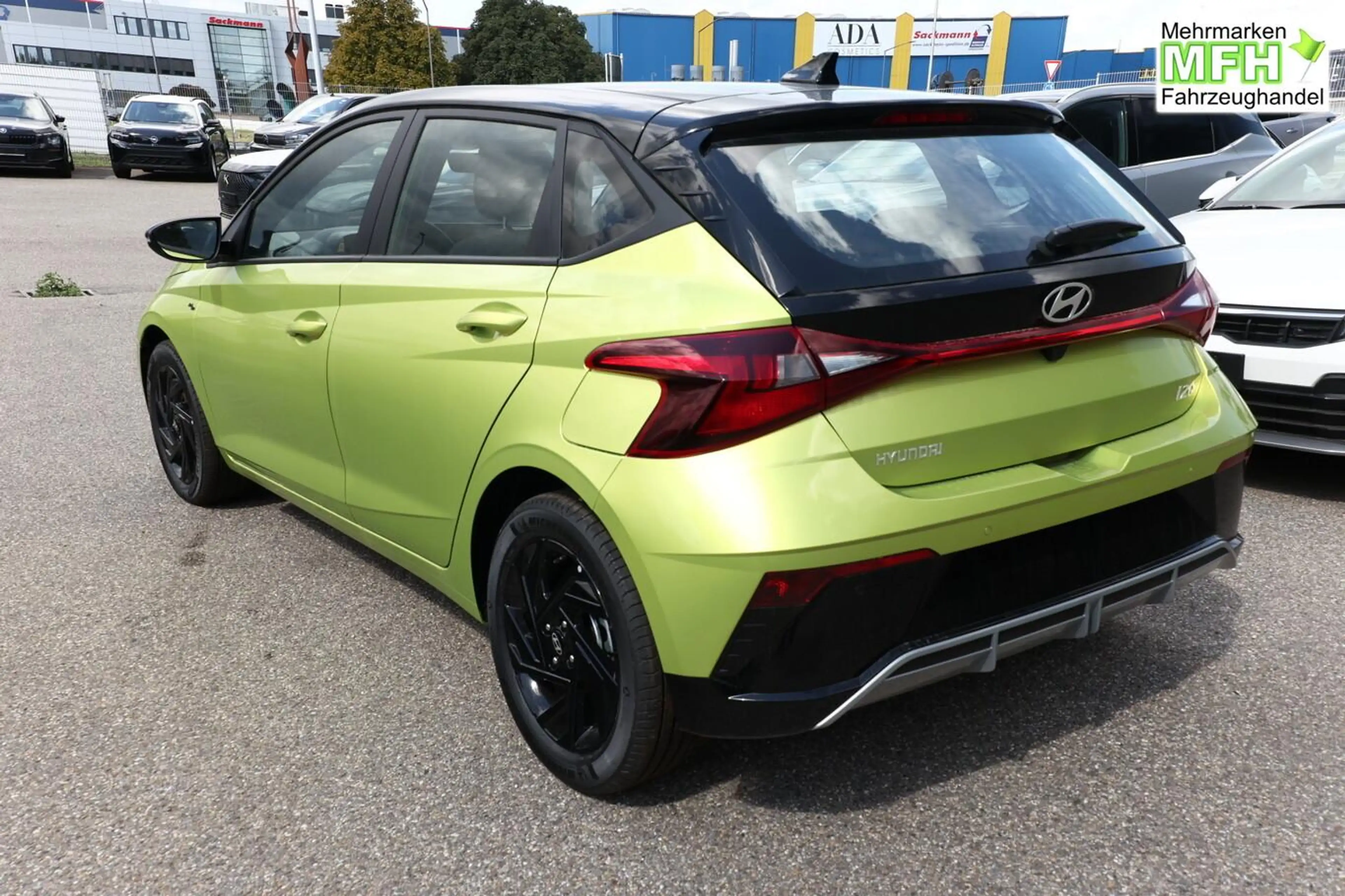 Hyundai i20 Blackline Blackl Nav CarPlay 16Z StyleP Temp Ka... — photo 3