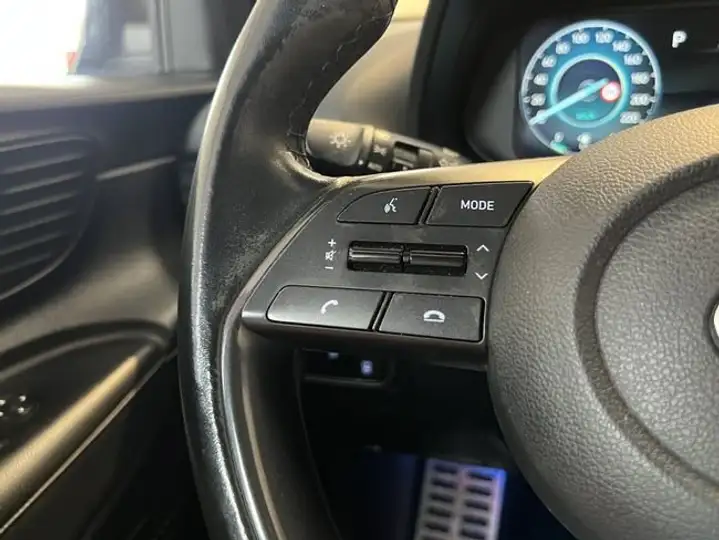 Hyundai Bayon 1.0 TGDI 48V Maxx 2022, foto 19
