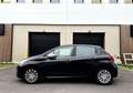 Peugeot 208 1.2 PURETECH 82 ALLURE + CARPLAY Noir - thumbnail 2