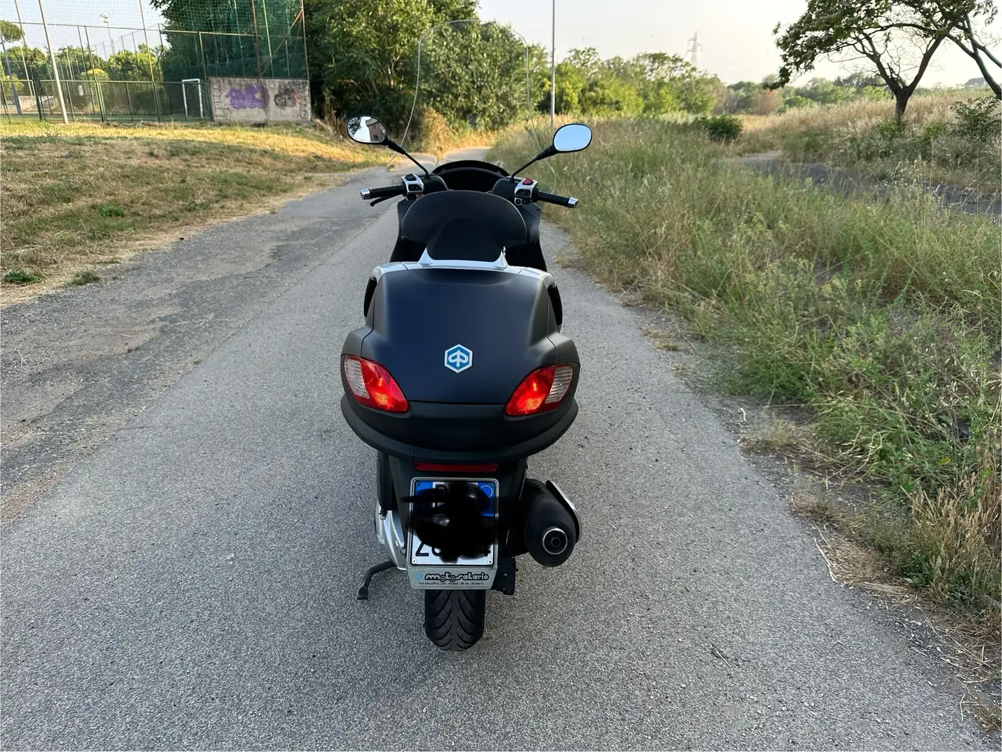 Piaggio MP3 300 LT - 2