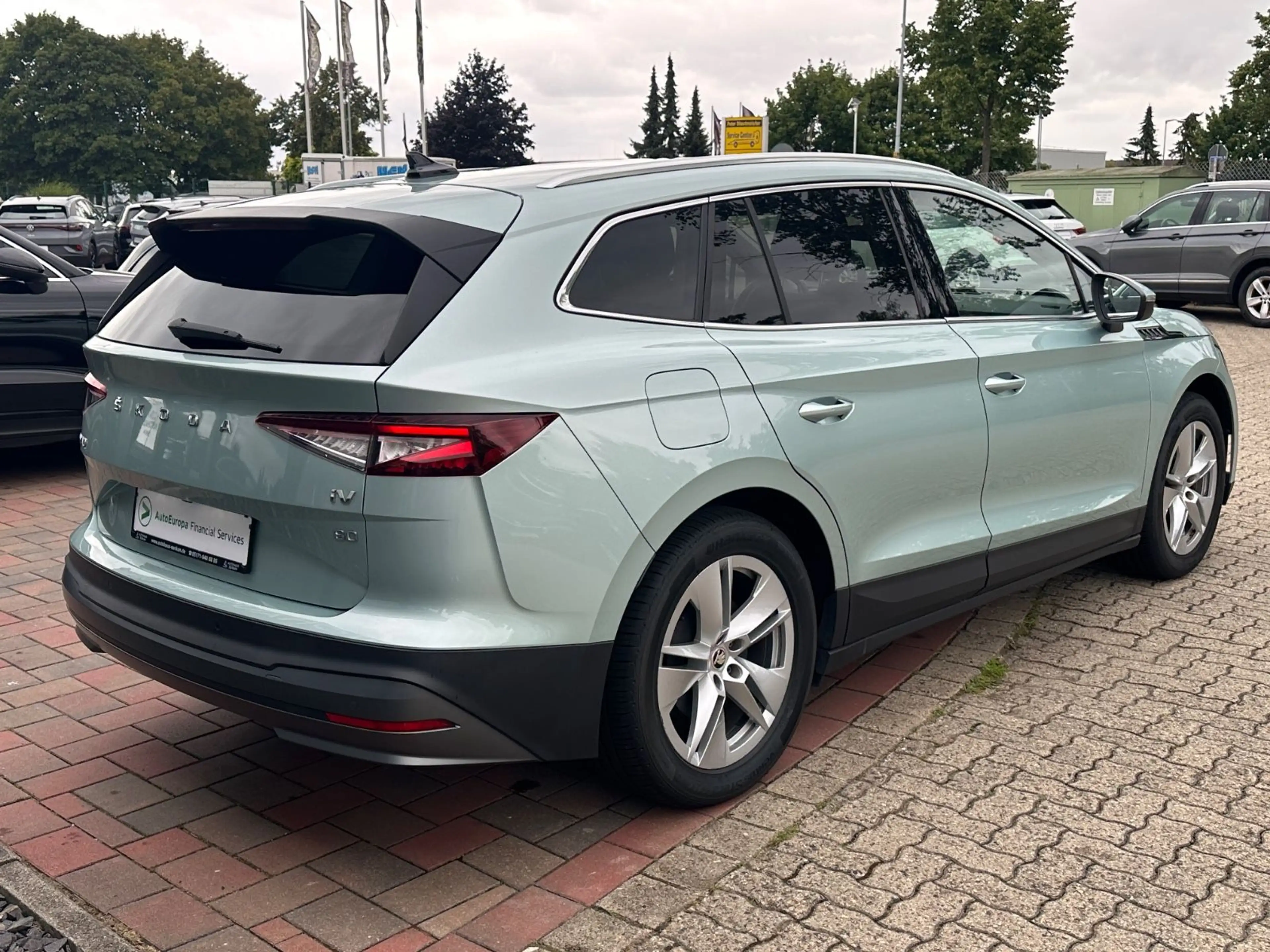 Skoda Enyaq 80 Loft*R-CAM*LED*KEYLESS*NAVI*VIRTUAL* — photo 4