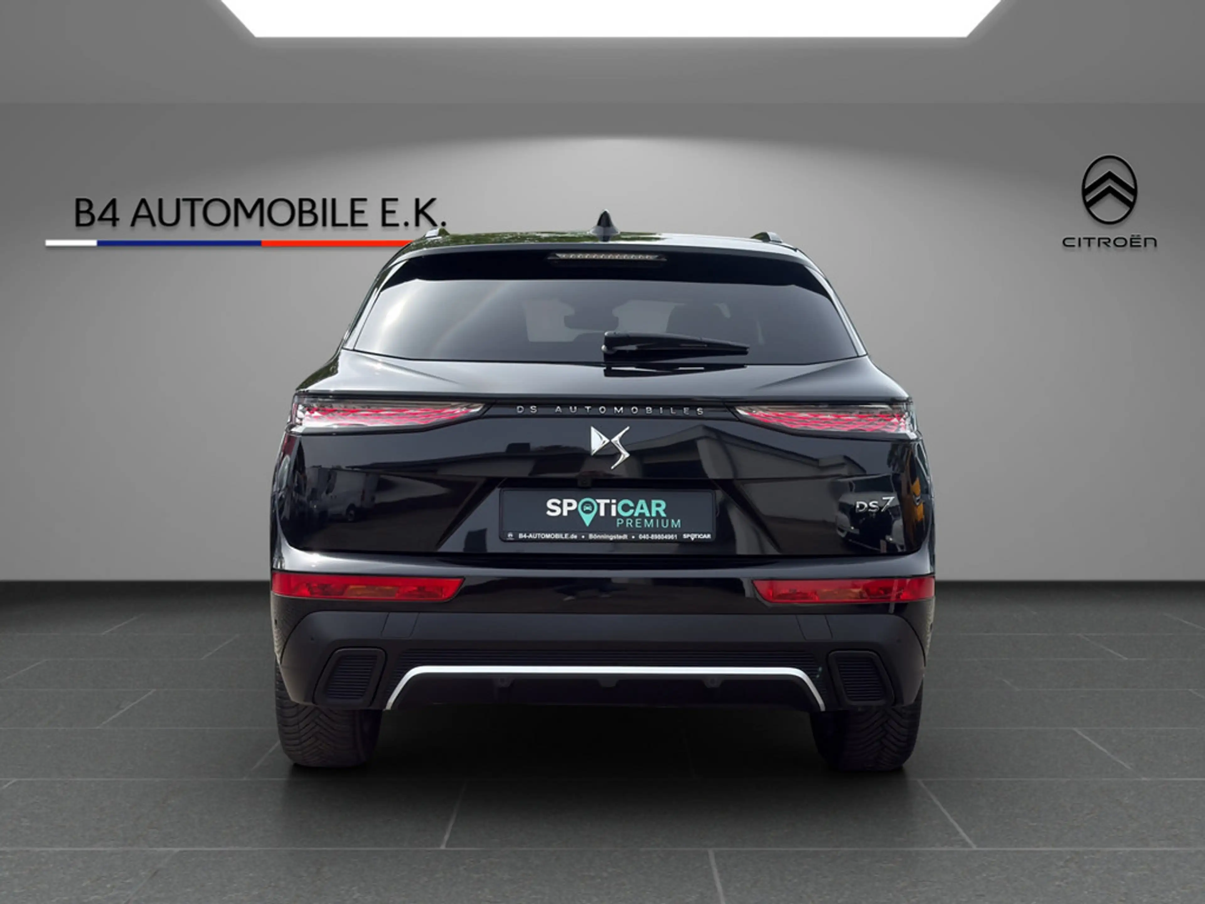 DS Automobiles DS 7 BlueHDI 130 EAT8 Étoile Opera Hellgrau — photo 6
