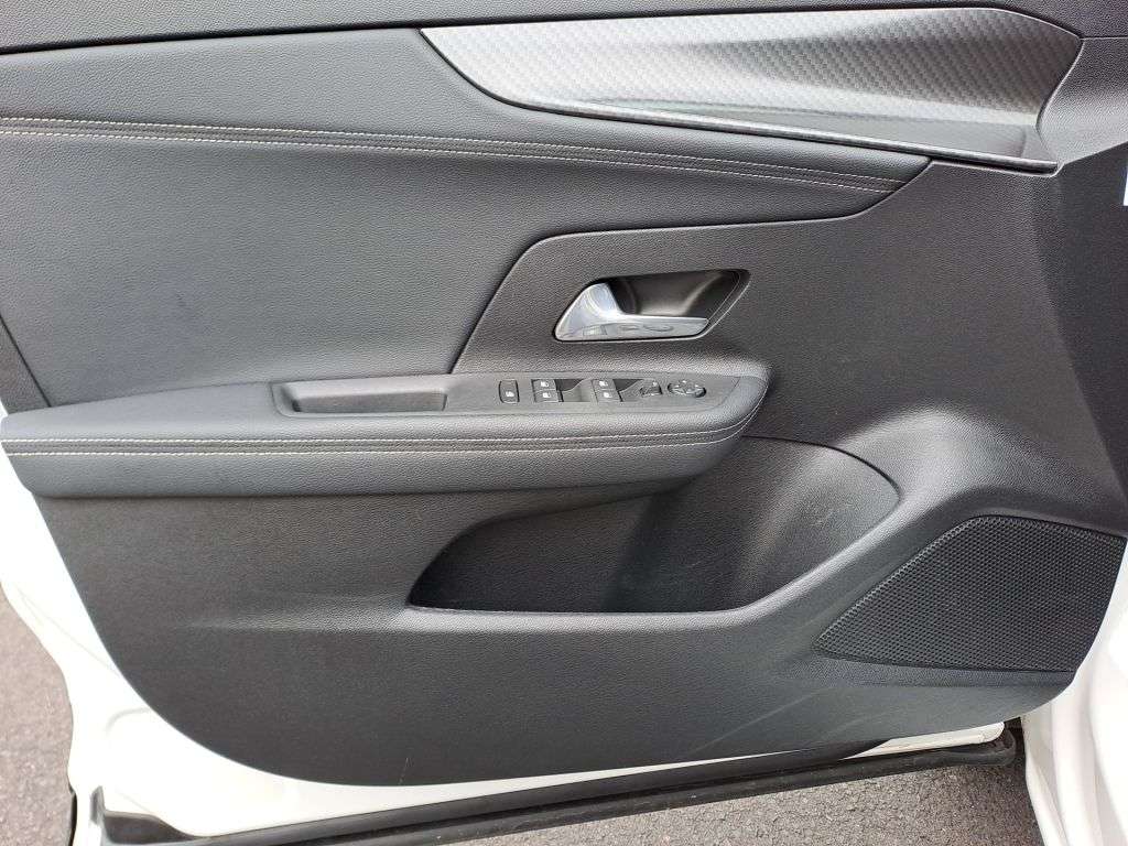 Opel Mokka E