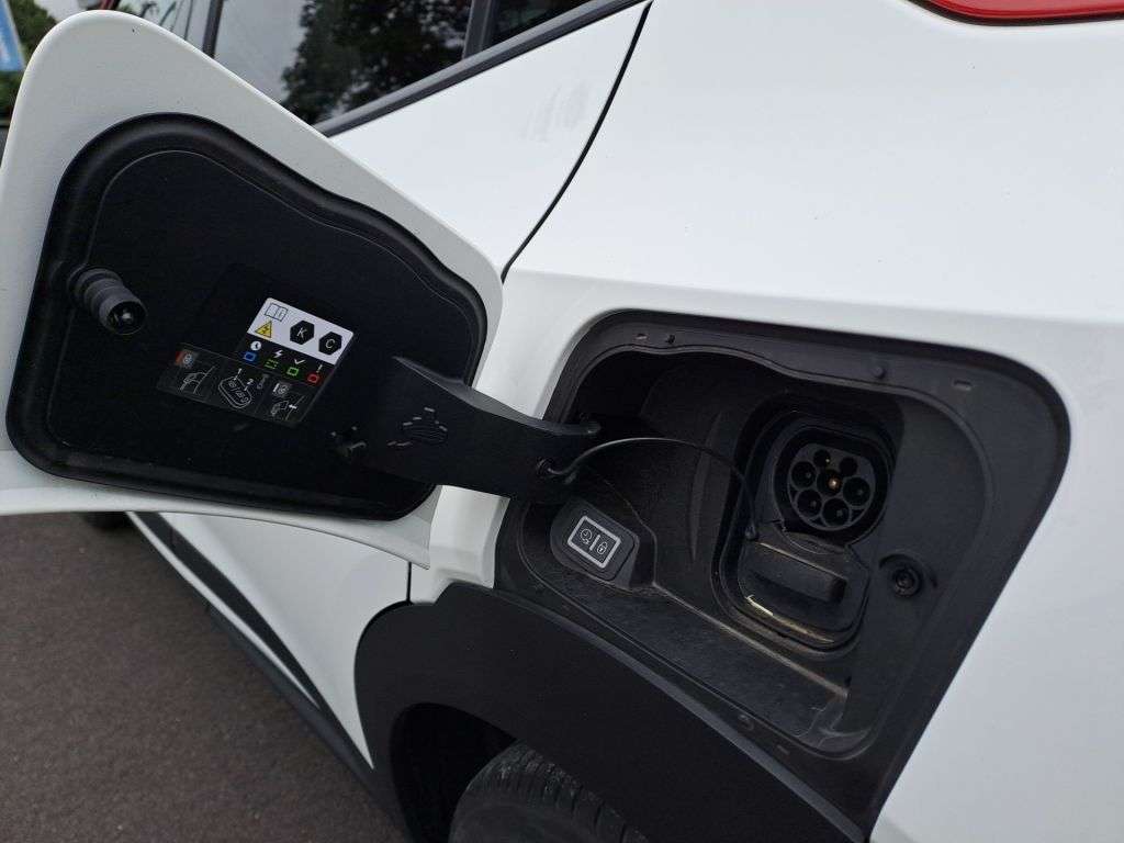Opel Mokka E