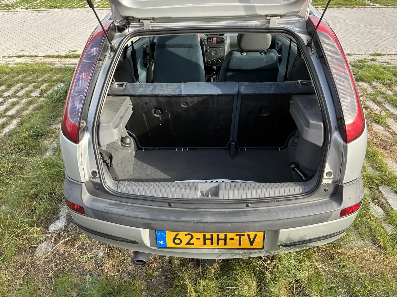 Opel Corsa 1.2-16V Comfort, foto 9
