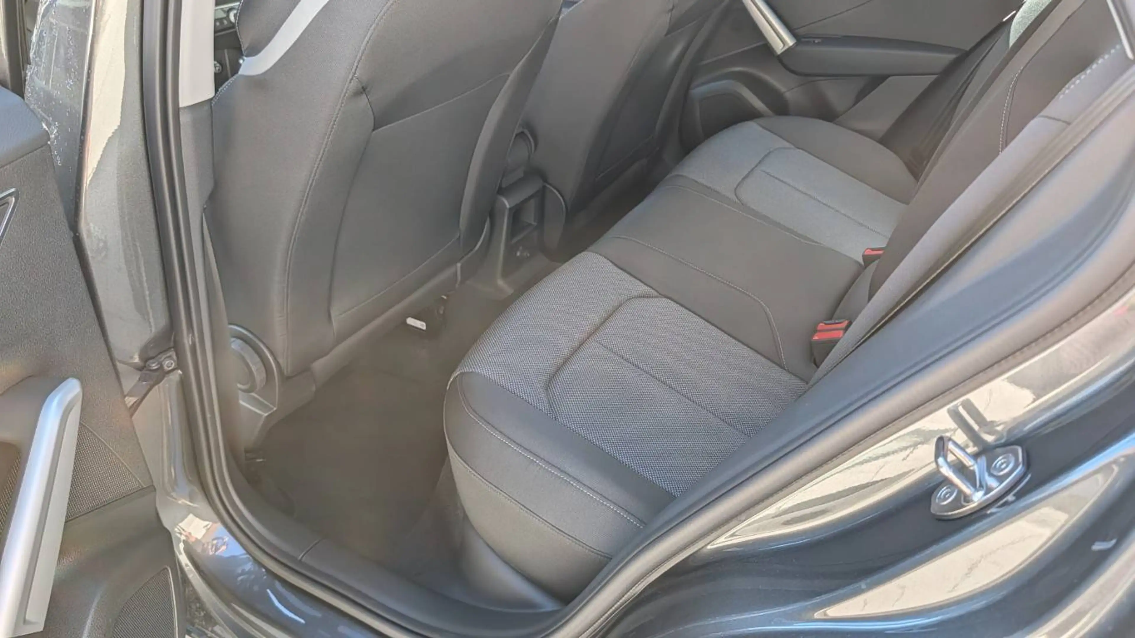 Audi Q2 35 TFSI S line | Side+Lane | Matrix | Keyless | Virtual Cockpit | Adapt. Cruise Control | Rückfahrkamera — photo 10