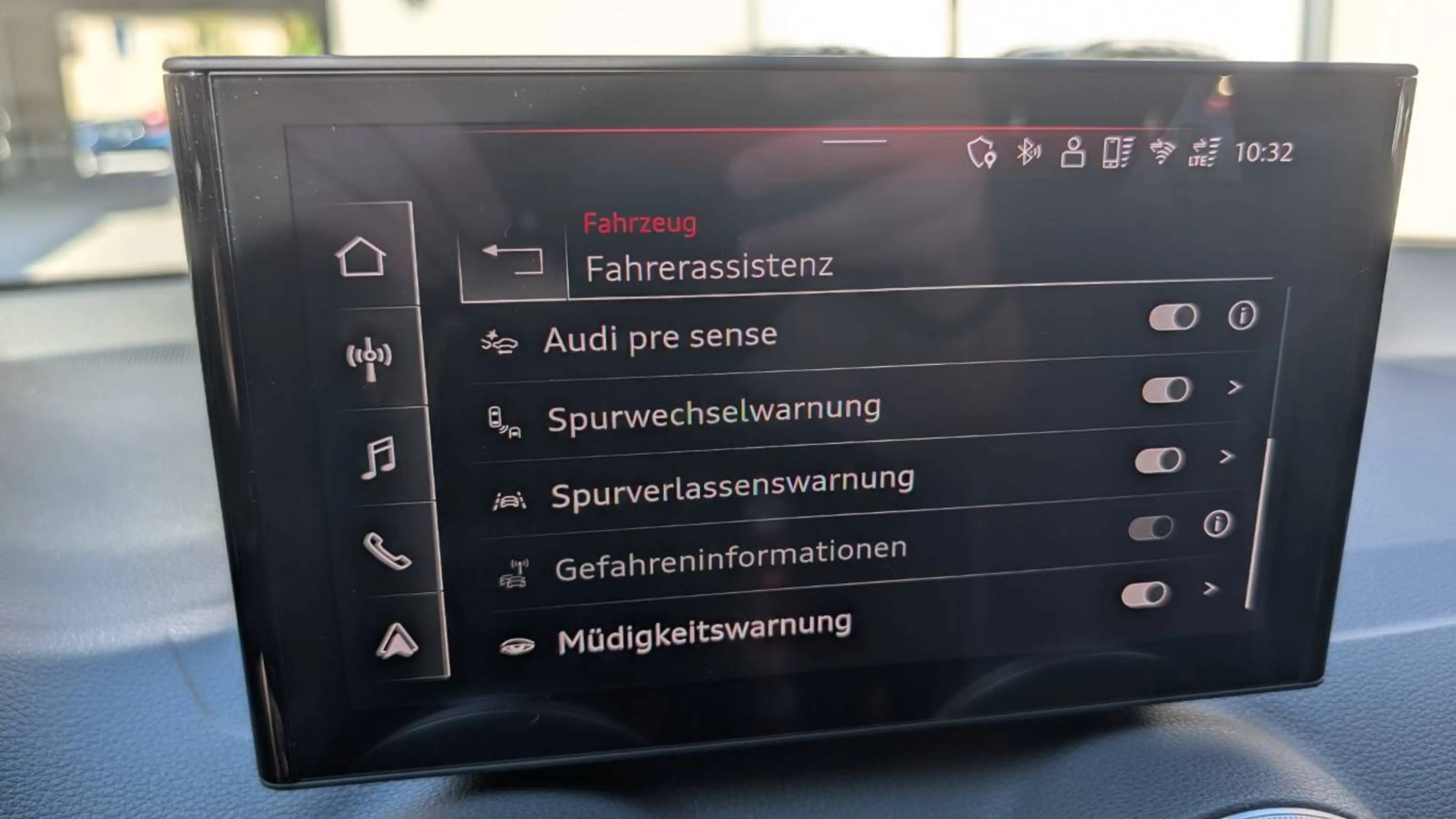 Audi Q2 35 TFSI S line | Side+Lane | Matrix | Keyless | Virtual Cockpit | Adapt. Cruise Control | Rückfahrkamera — photo 14