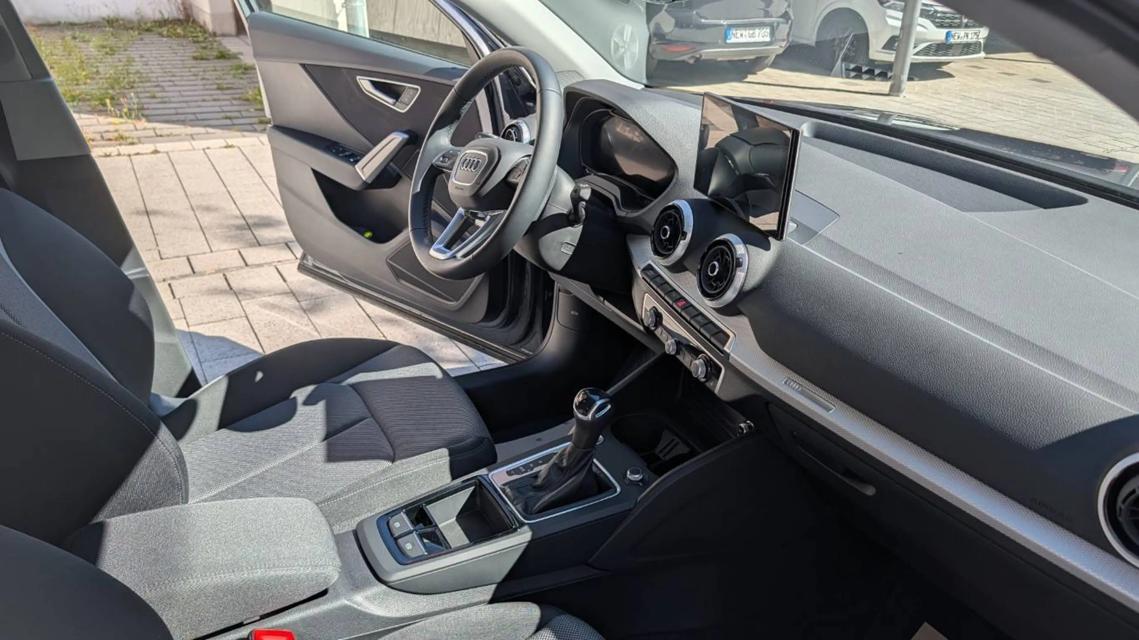Audi Q2 35 TFSI S line | Side+Lane | Matrix | Keyless | Virtual Cockpit | Adapt. Cruise Control | Rückfahrkamera — photo 7