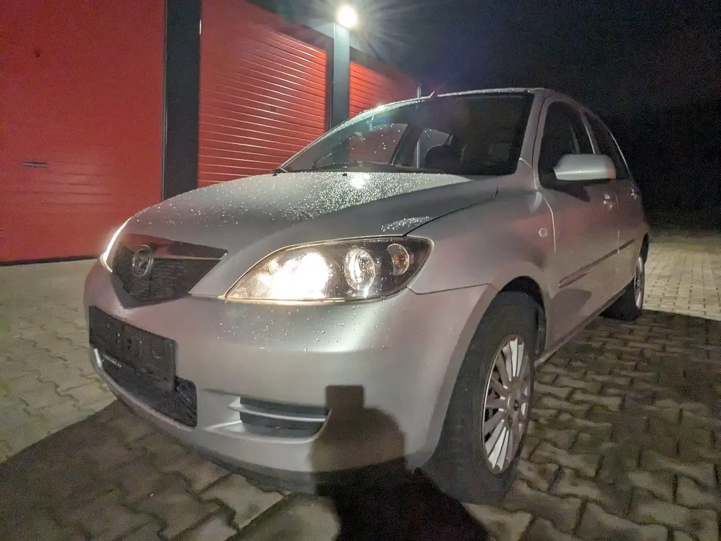 Mazda 2 1.4l Active Сірий - 2