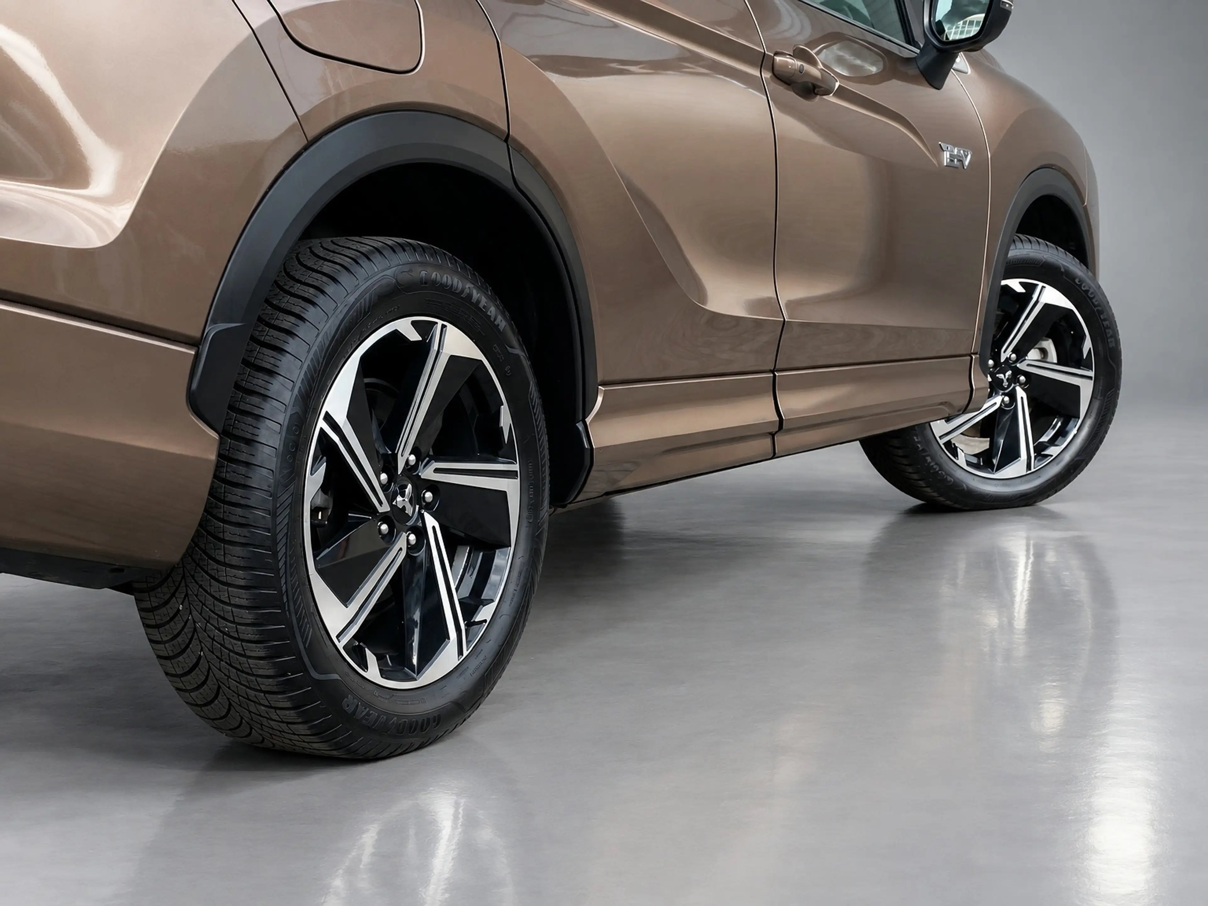 Mitsubishi Eclipse Cross 2.4 PHEV Instyle 188 pk 4WD AUT. | navigatie | tre — photo 10