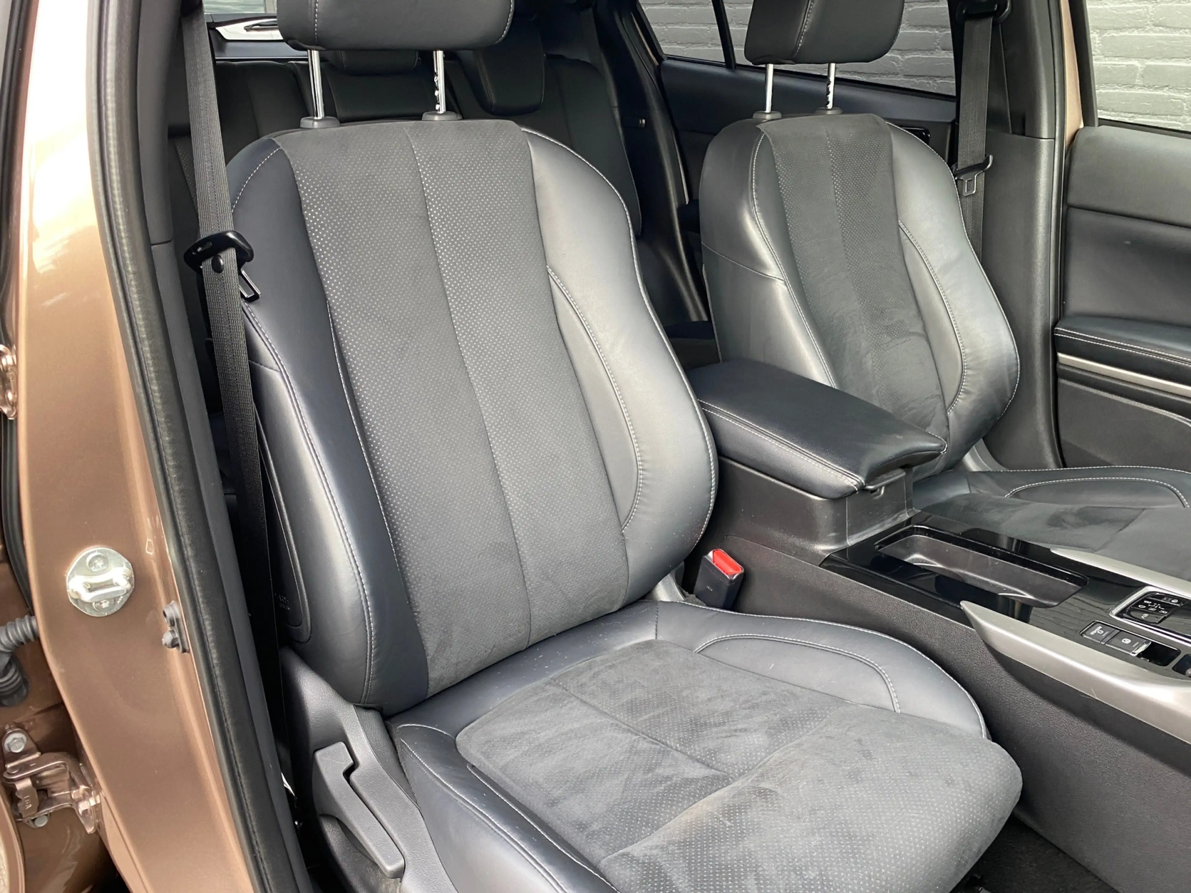 Mitsubishi Eclipse Cross 2.4 PHEV Instyle 188 pk 4WD AUT. | navigatie | tre — photo 18