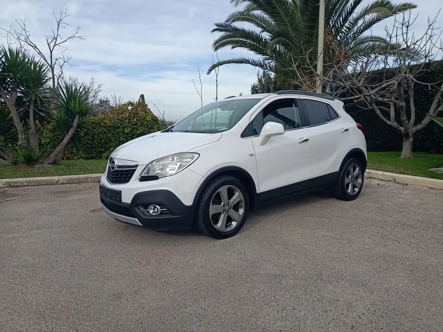 Opel Mokka 1.7 cdti Cosmo 4x2 130cv auto Bianco - 2