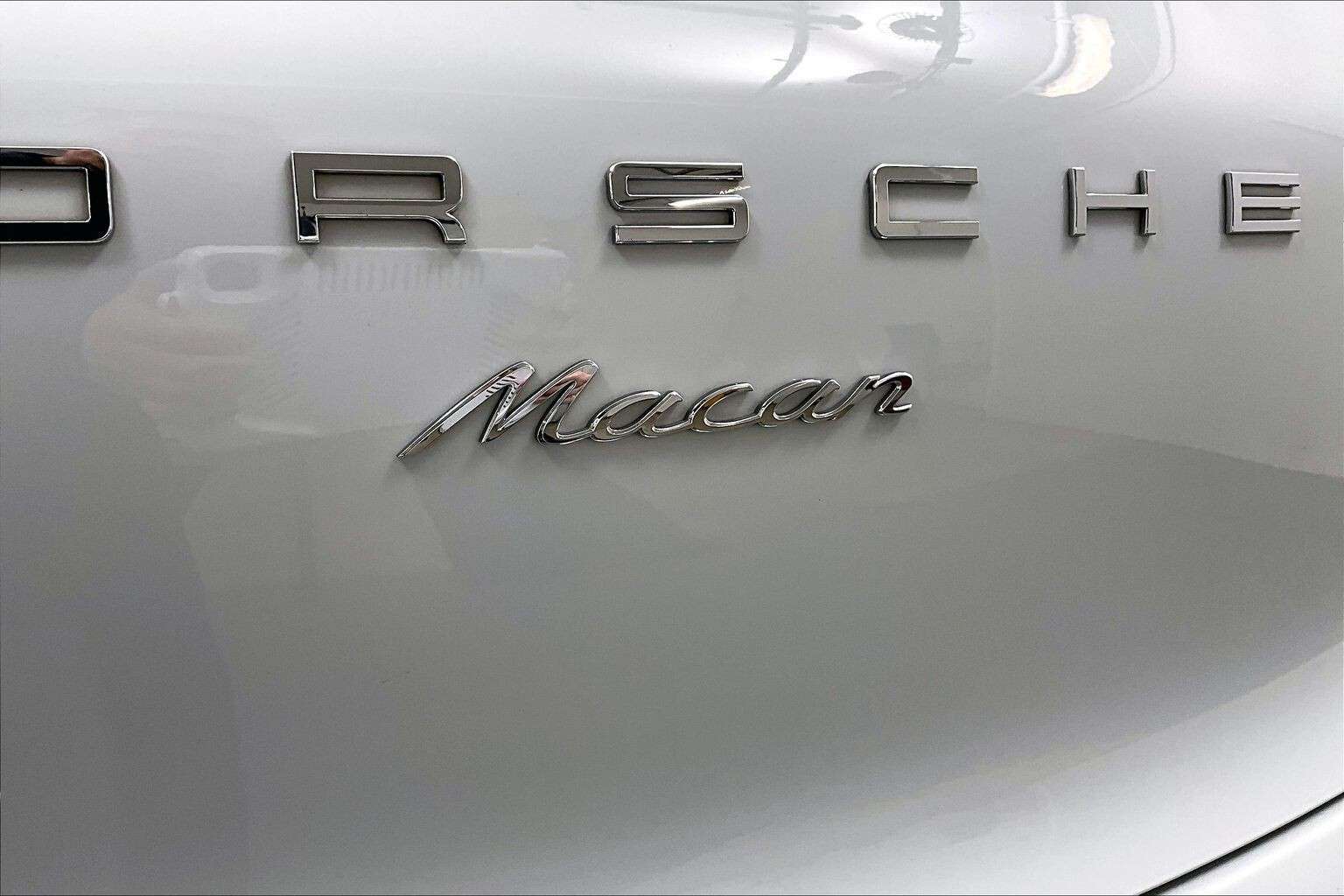 2018 Porsche Macan | No Accidents, One Owner, Full-210 Inspection! thumb 21