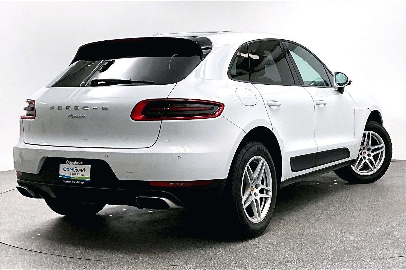2018 Porsche Macan | No Accidents, One Owner, Full-210 Inspection! thumb 6