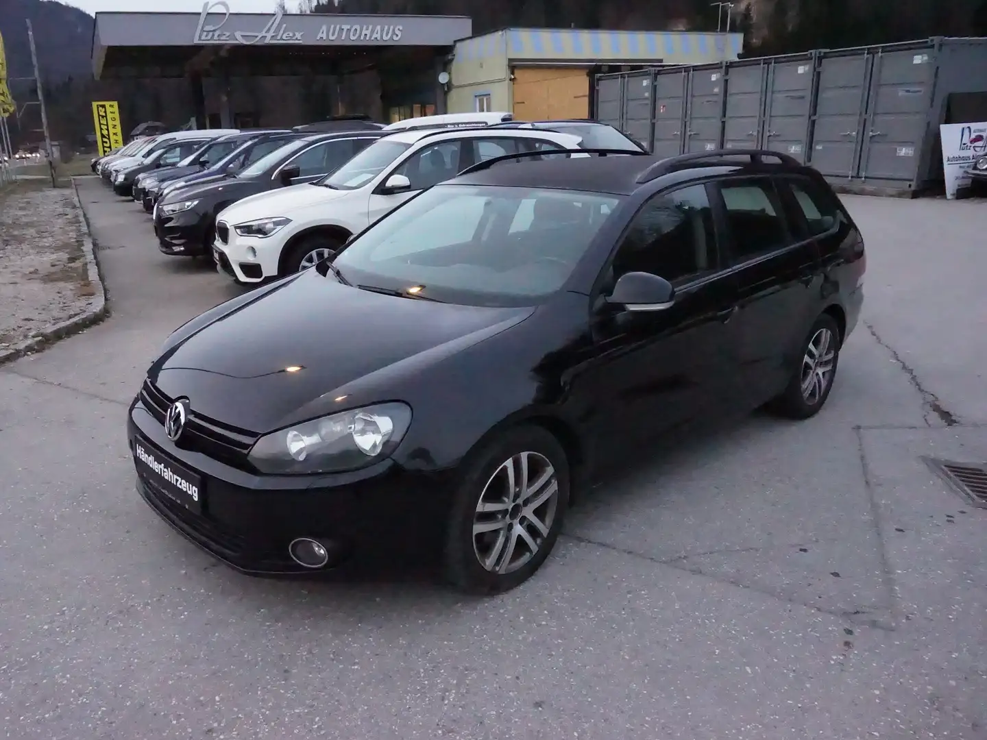 Volkswagen Golf Variant Trendline BlueMotion Schwarz - 1
