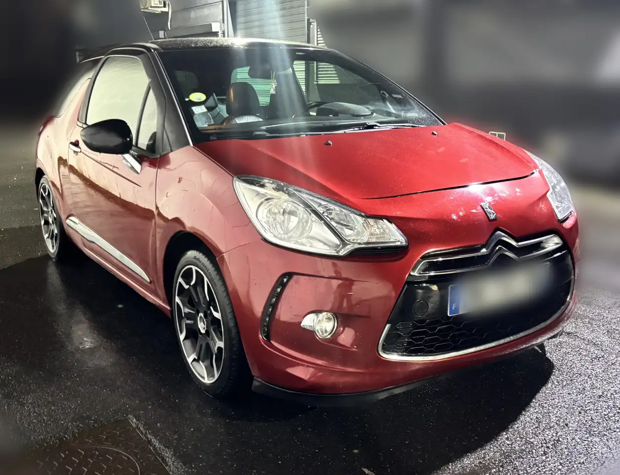 Citroen DS3 e-HDi 90 Airdream So Chic