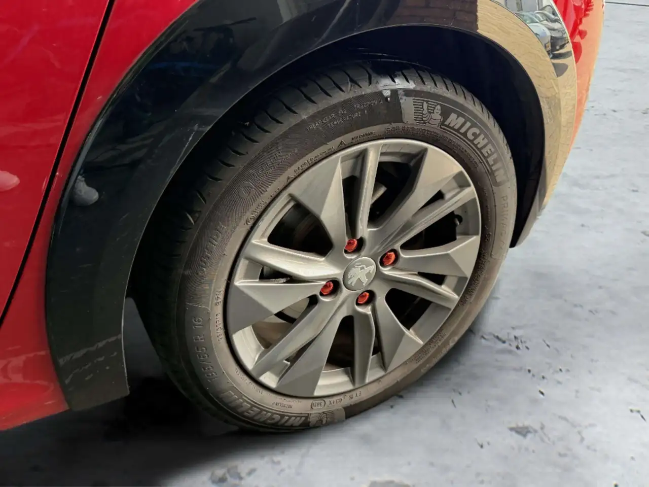Peugeot E-208 EV Allure 50 kWh SOH 92% CarPlay Parkeersens, миниатюра 24