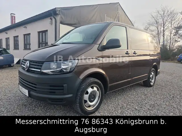 Volkswagen T6 Kombi T6 2.0 DSG Kombi Navi*AHK*PDC*TV*2x Schiebetüre