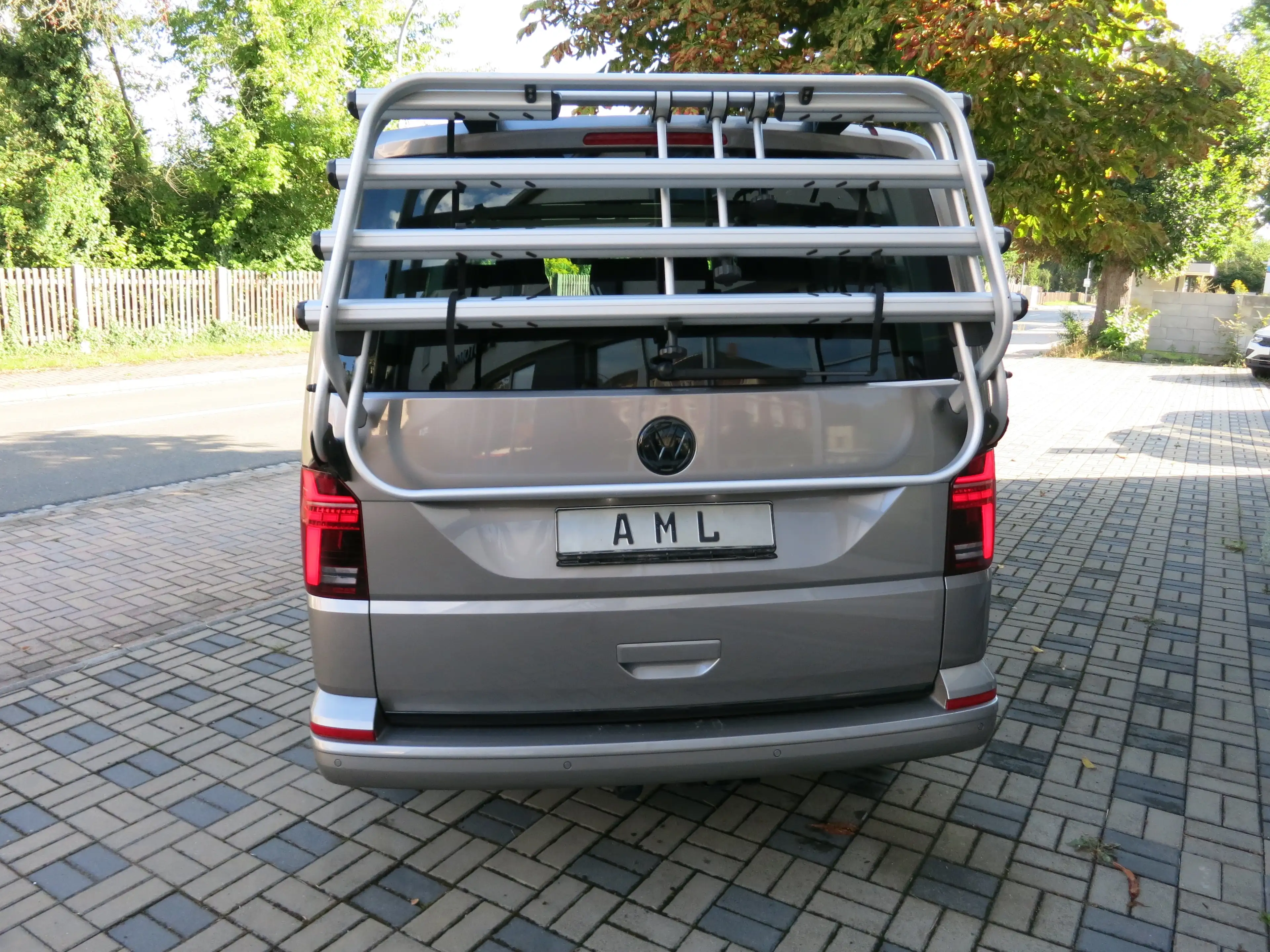 Volkswagen T6.1 Multivan Multivan Highline FWD LED STANDHEIZUNG DAB — photo 6