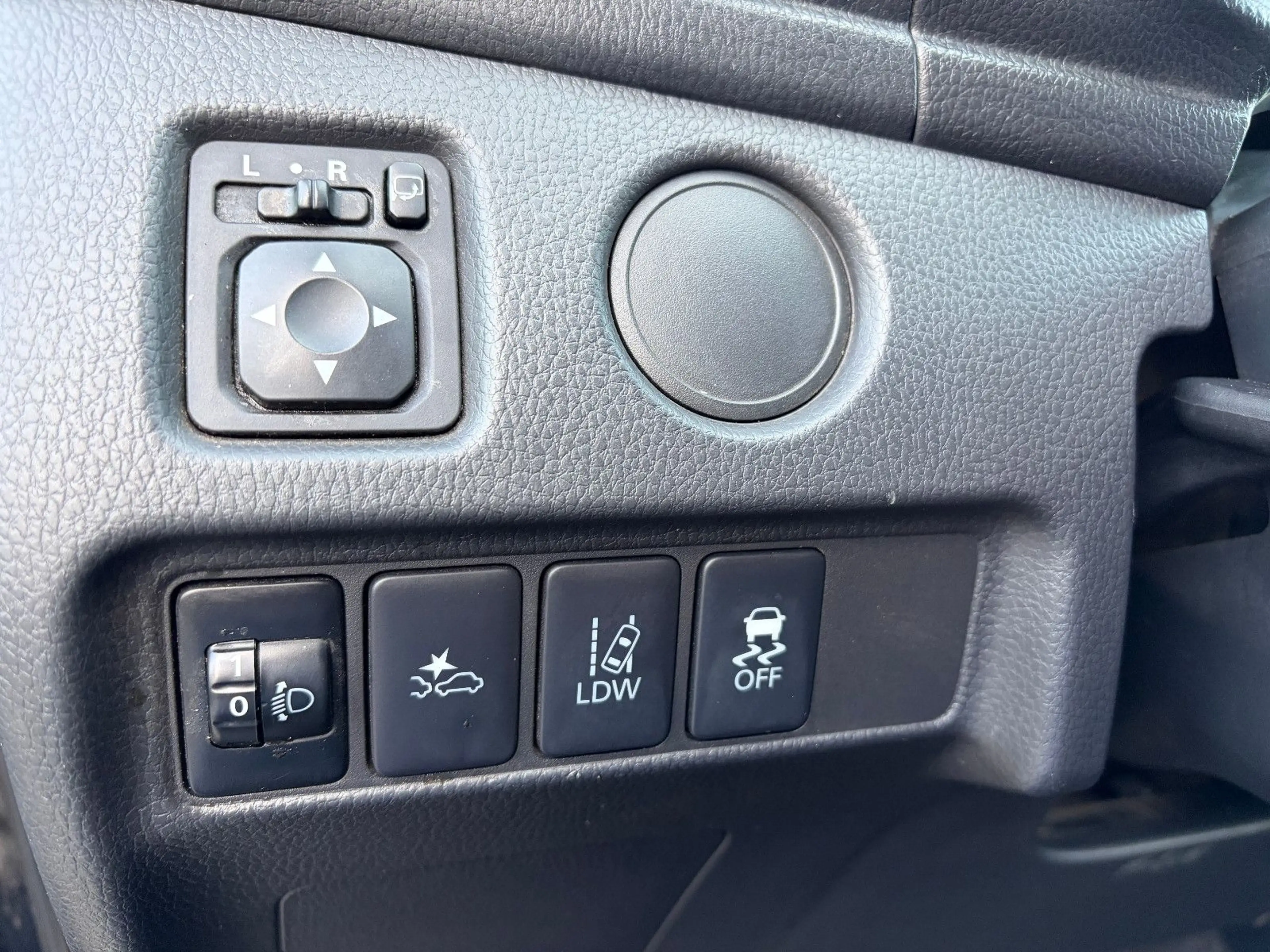Mitsubishi L200 Plus Doppelkabine 4WD — photo 14