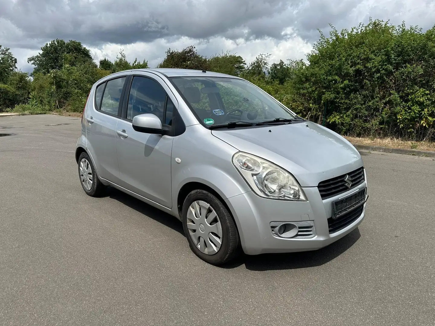 Suzuki Splash 1.0 Basic *Klima* TÜV 09/2026* Scheckheft Silber - 2