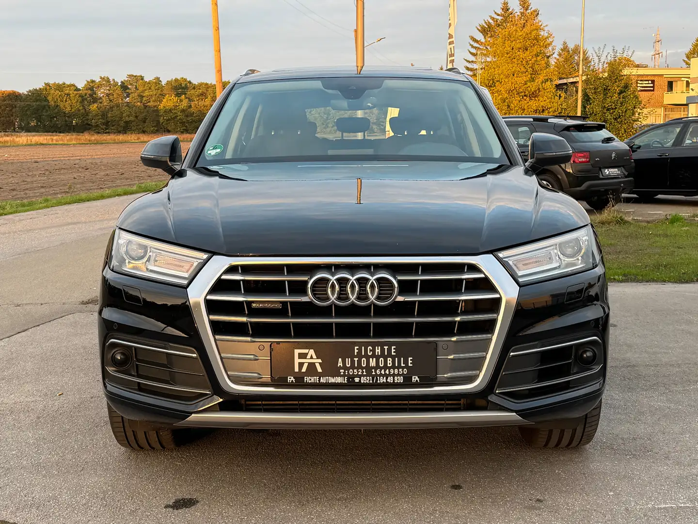 Audi Q5 45 TDI quattro sport Navi B&O Pano Schwarz - 2
