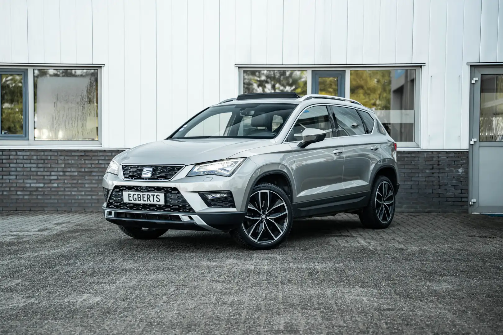 SEAT Ateca 1.4TSI Xcellence | Virtual Cockpit | Panorama | Au Zilver - 1