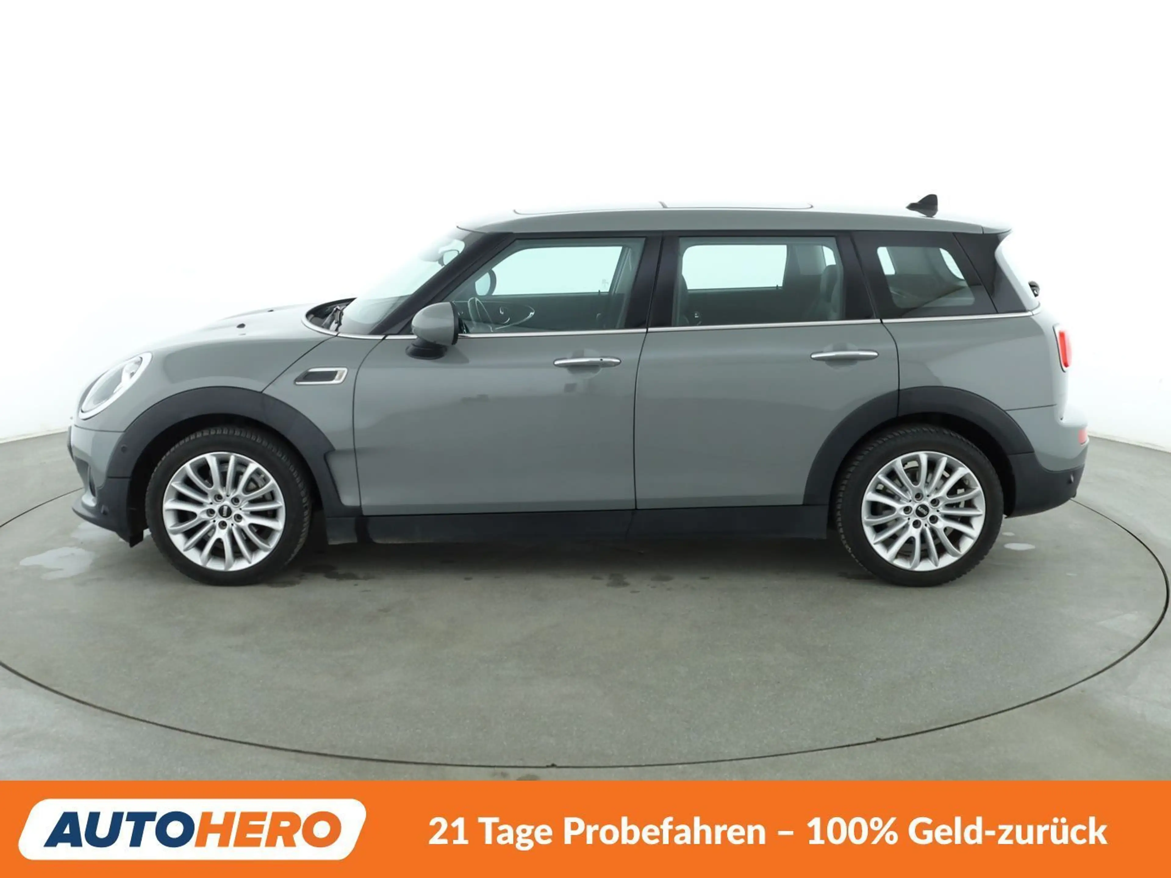 MINI One Clubman One *NAVI*PANO*H&K*LIM*PDC*SHZ* — photo 3