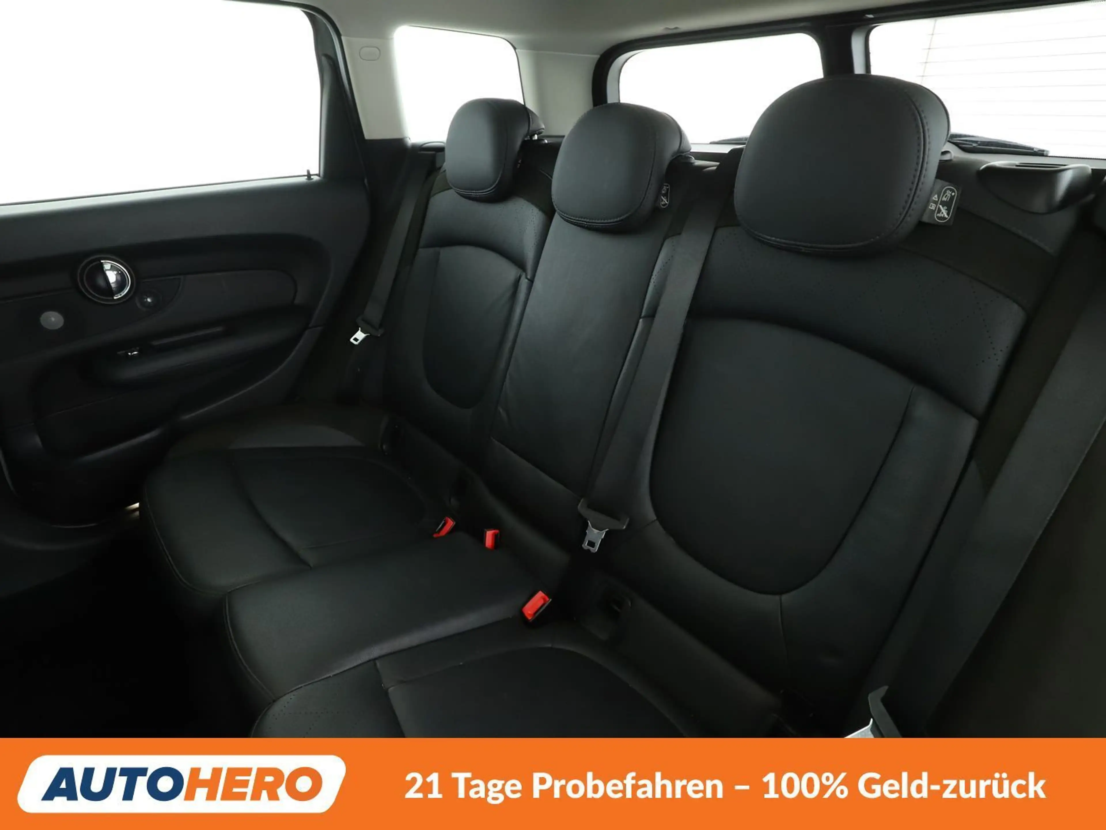 MINI One Clubman One *NAVI*PANO*H&K*LIM*PDC*SHZ* — photo 14