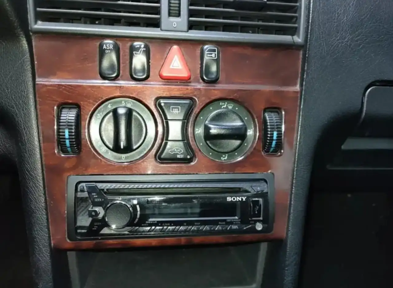 Mercedes-Benz C 200 KOMPRESSOR Classic 192cv con CRS, foto 4