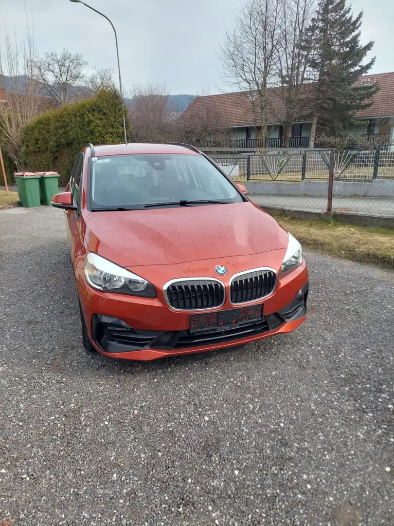 BMW 216 216d Gran Tourer Orange - 1