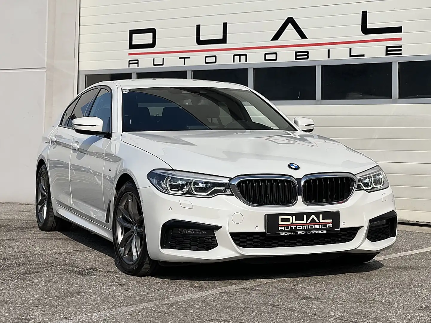 BMW 520 d xDrive Aut.|M-PAKET|LED|HEAD-UP|RFK|DiGi-TACHO Weiß - 2