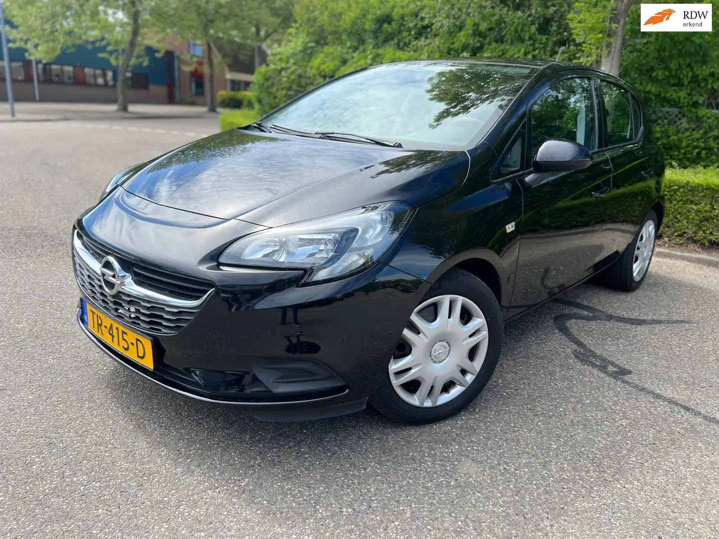 Opel Corsa 1.4 Favourite Cruise control Airco Schwarz - 1