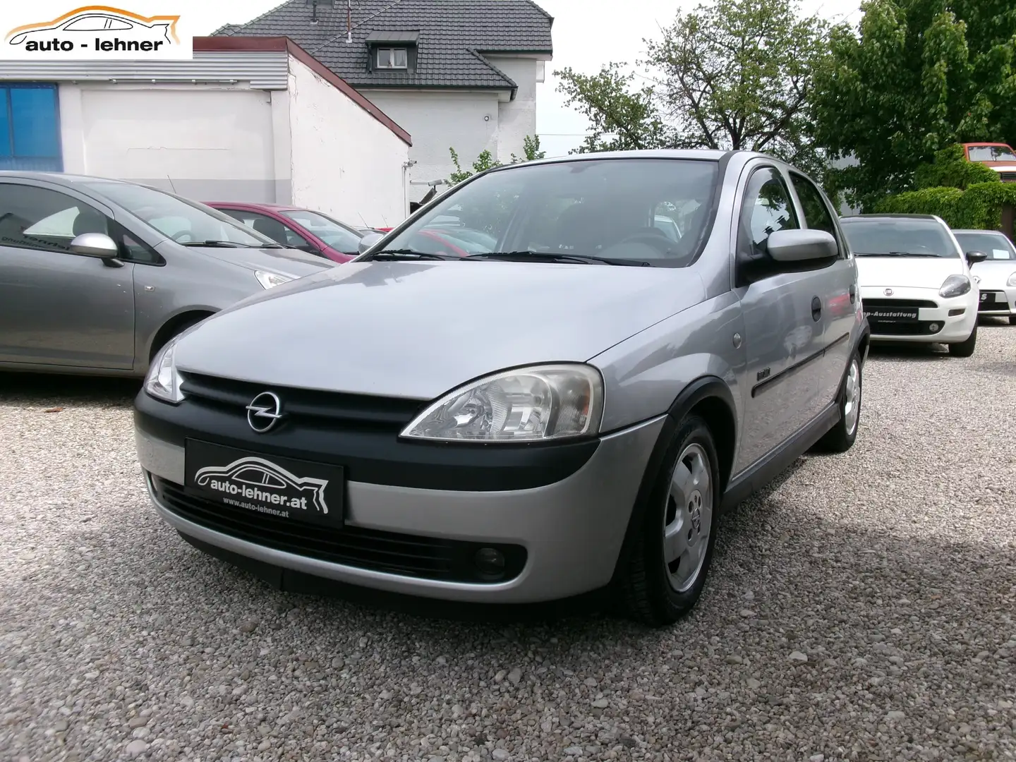 Opel Corsa 1,2 16V Elegance Grau - 1