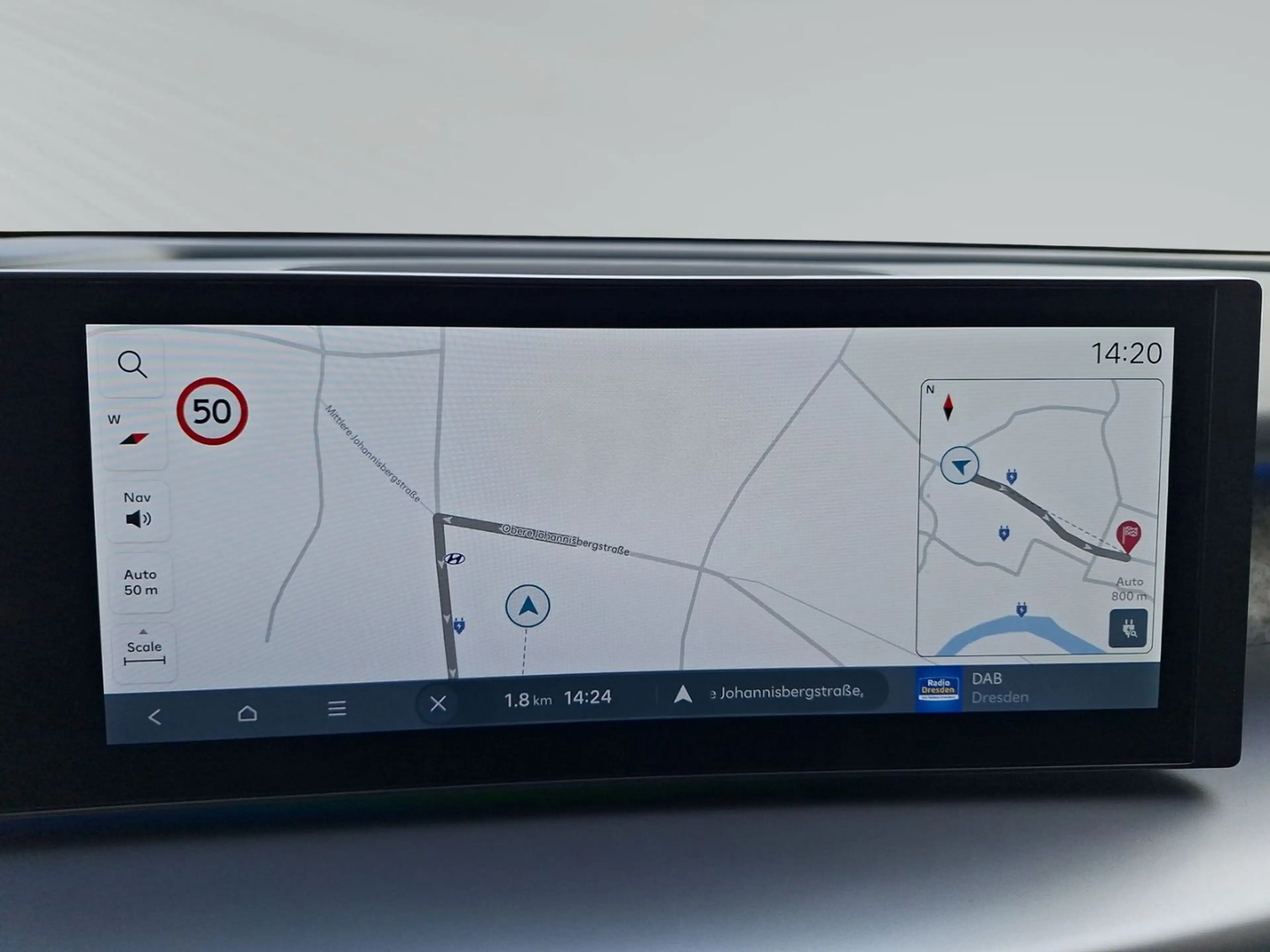 Hyundai IONIQ 9 110kWh Perform. 4WD UNIQ 6-S Relax el.SD — photo 13